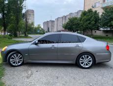 Infiniti M35