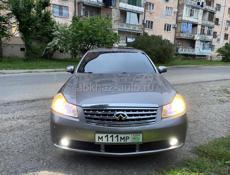 Infiniti M35