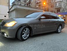 Infiniti M35