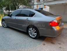 Infiniti M35