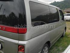 Nissan Elgrand