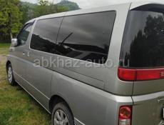 Nissan Elgrand