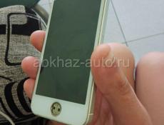 Продам срочно iPhone 5