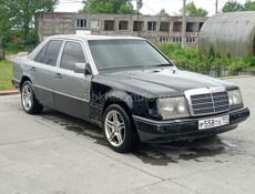 Mercedes-Benz 124