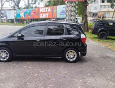 Honda FR-V