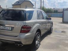 Mercedes-Benz ML