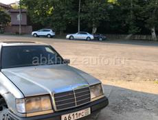 Mercedes-Benz 124