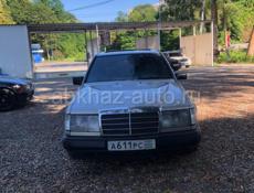 Mercedes-Benz 124