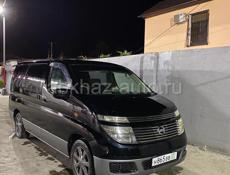 Nissan Elgrand