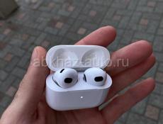 AirPods 3