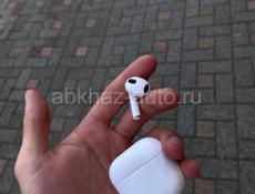 AirPods 3