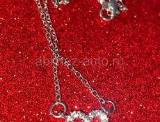 Ожерелье до ключицы в форме сердца 