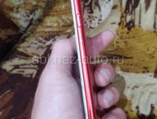 iPhone 8 red