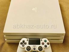 Ps4 pro в отличном состоянии 1 год