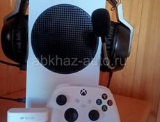 Игровая приставка x box series s 