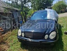 W211 в разборе  двигатель ом628 4.0 cdi