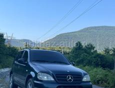 Mercedes-Benz ML