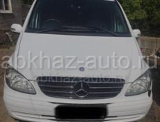 Mercedes-Benz Viano