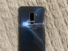 SAMSUNG S9+ в хорошем состоянии!!!!