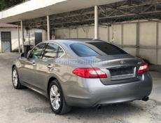 Infiniti M35