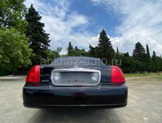 Lincoln Town Car