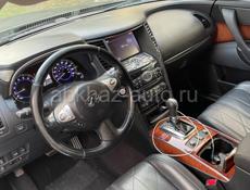 Infiniti FX