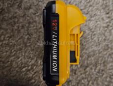 Шуруповерт Dewalt 12 v новый 