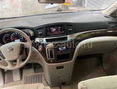 Nissan Quest