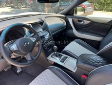 Infiniti FX