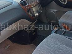 Mitsubishi L 400