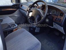 Mitsubishi L 400
