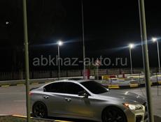 Infiniti Q30
