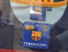 Футболка с автографами игроков FC Barcelona