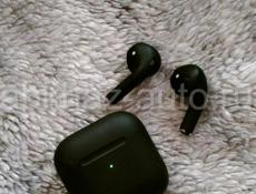 AirPods 4