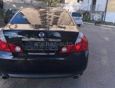 Nissan fuga