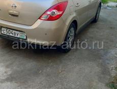 Nissan Tiida