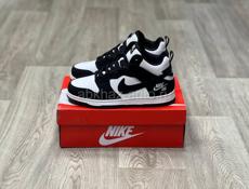 Nike Dunk low Panda 🐼 