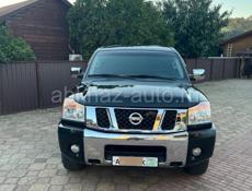 Nissan Titan