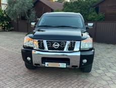 Nissan Titan