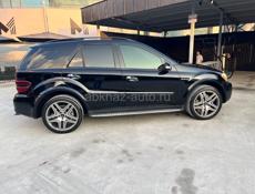 Mercedes-Benz ML