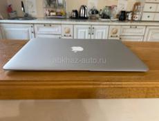 MacBook Air 13 