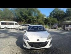 Mazda Аxela