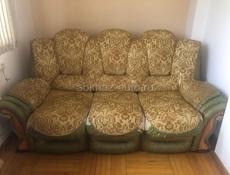 Продается диван с креслами