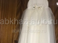 Белое платье
