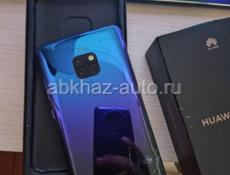 Телефон Huawei Mate 20 6/128