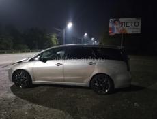 Mitsubishi Grandis