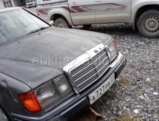 Mercedes-Benz 124