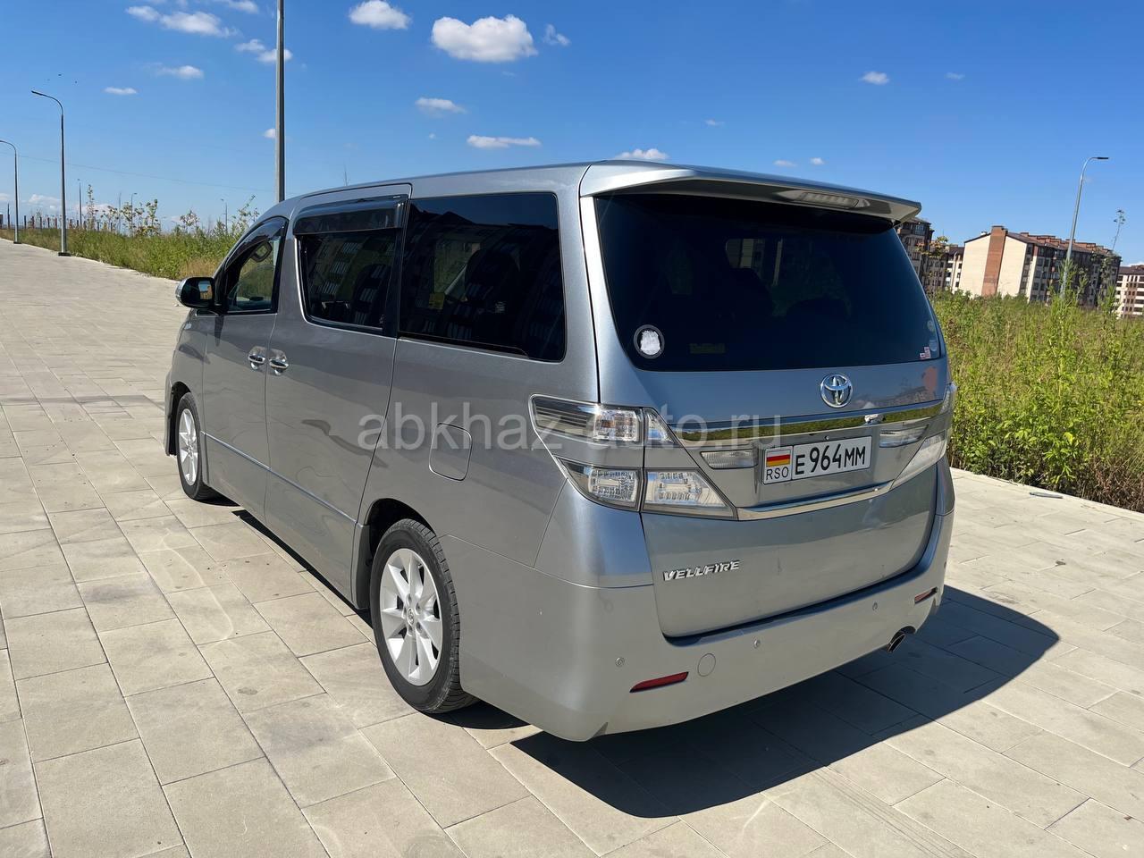 Toyota Vellfire 2008 Абхазия