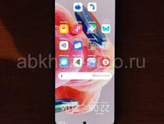 Телефон Redmi Note 12