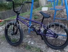 Продам велик новый BMX оригинал  новый 20 т торг есть 